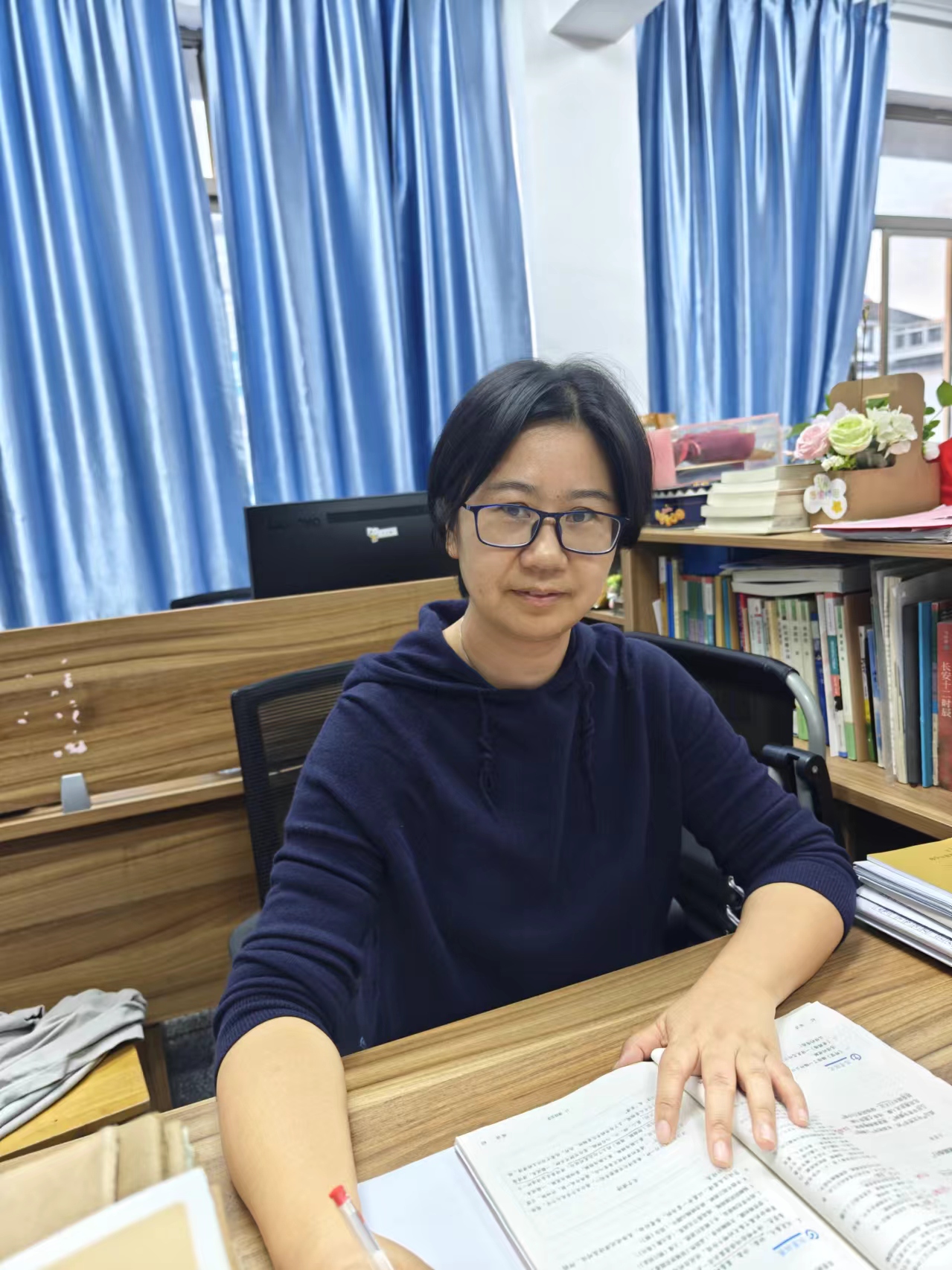 金小芳