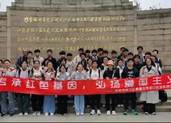 这次，我们相聚在芦花盛开的地方
