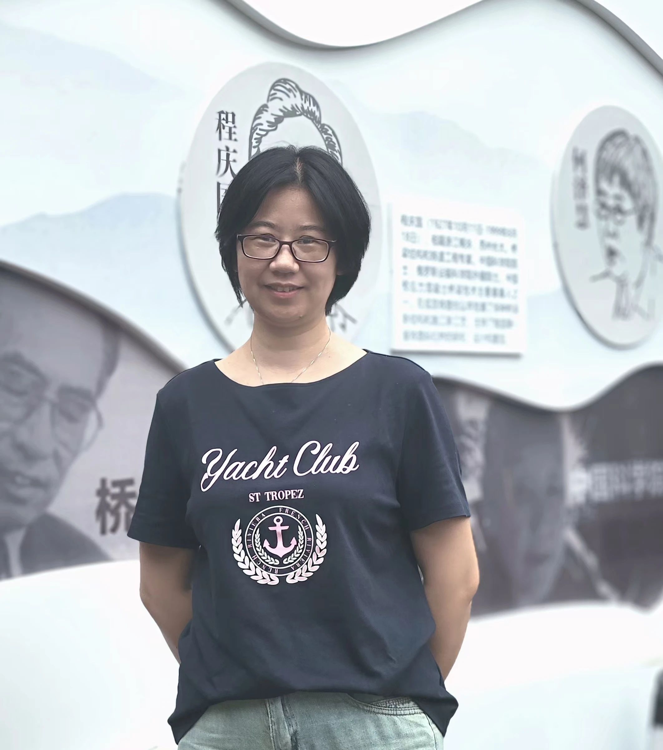 金小芳