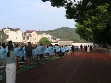 梦想起航，新程已至 —— 莫厘中学开学典礼